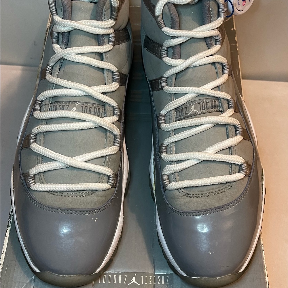 Air Jordan 11 Retro Cool Grey